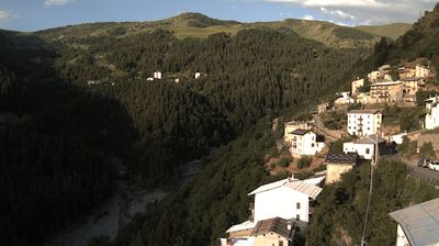 immagine della webcam nei dintorni di Pieve di Teco: webcam Briga Alta