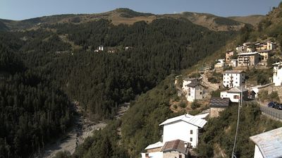 immagine della webcam nei dintorni di Monesi: webcam Briga Alta