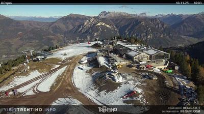 immagine della webcam nei dintorni di Caldaro sulla Strada del Vino: webcam Cavalese