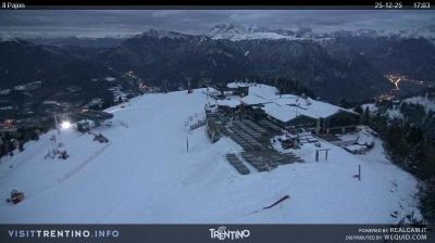 immagine della webcam nei dintorni di Ziano di Fiemme: webcam Alpe Cermis