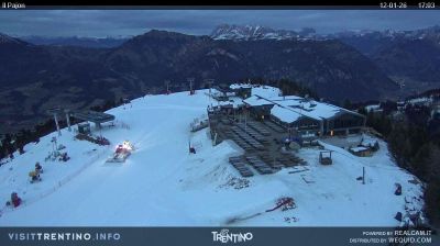 immagine della webcam nei dintorni di Alpe Cermis: webcam Cavalese