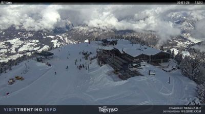 immagine della webcam nei dintorni di Bellamonte: webcam Alpe Cermis