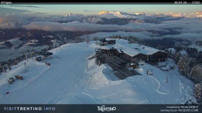 immagine della webcam nei dintorni di Nova Ponente: webcam Cavalese