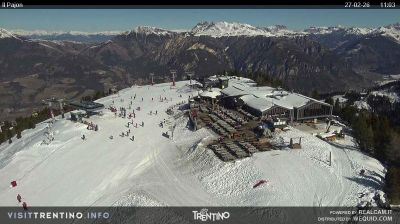 immagine della webcam nei dintorni di Cortaccia sulla Strada del Vino: webcam Cavalese