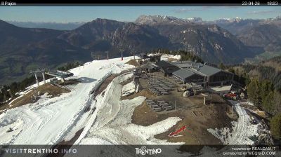 immagine della webcam nei dintorni di Tesero: webcam Alpe Cermis