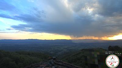 immagine della webcam nei dintorni di Incisa in Val d'Arno: webcam Loro Ciuffenna