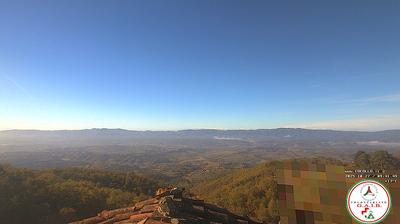 immagine della webcam nei dintorni di Incisa in Val d'Arno: webcam Castelfranco di Sopra