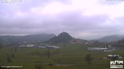 immagine della webcam nei dintorni di Parco Matildico: webcam Carpineti