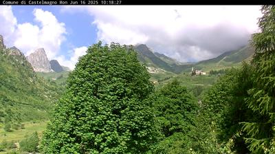 immagine della webcam nei dintorni di Sampeyre: webcam Castelmagno