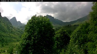 immagine della webcam nei dintorni di Pontechianale: webcam Castelmagno