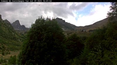 immagine della webcam nei dintorni di Pietraporzio: webcam Castelmagno