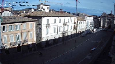 immagine della webcam nei dintorni di Arquata del Tronto: webcam Ascoli Piceno