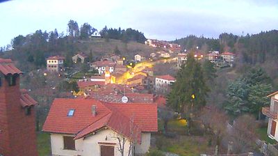 immagine della webcam nei dintorni di Pratovecchio: webcam Passo della Consuma