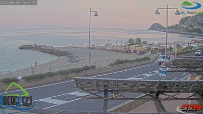 immagine della webcam nei dintorni di Celle Ligure: webcam Bergeggi