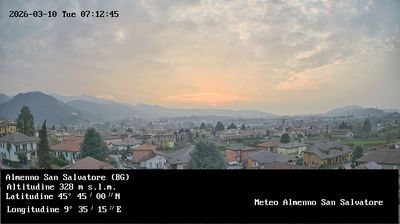 immagine della webcam nei dintorni di Strozza: webcam Almenno San Salvatore