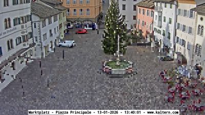 immagine della webcam nei dintorni di San Genesio Atesino: webcam Caldaro sulla Strada del Vino