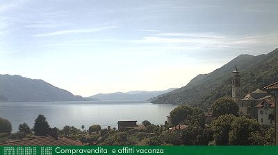 immagine della webcam nei dintorni di Cuasso al Monte: webcam Cannero Riviera