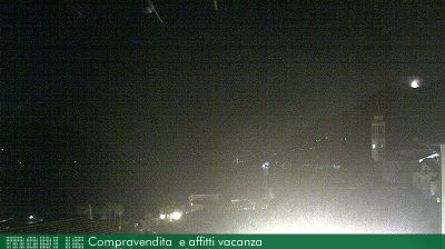 immagine della webcam nei dintorni di Brezzo di Bedero: webcam Cannero Riviera
