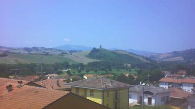 immagine della webcam nei dintorni di Monte Nerone: webcam Montecalvo in Foglia