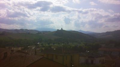 immagine della webcam nei dintorni di Pesaro: webcam Montecalvo in Foglia