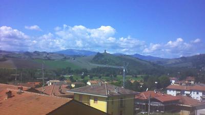 immagine della webcam nei dintorni di Pesaro: webcam Montecalvo in Foglia