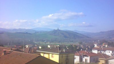 immagine della webcam nei dintorni di Cuccurano: webcam Montecalvo in Foglia