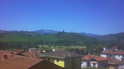 immagine della webcam nei dintorni di Gabicce Mare: webcam Montecalvo in Foglia