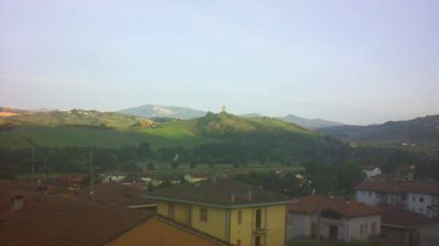 immagine della webcam nei dintorni di Macerata Feltria: webcam Montecalvo in Foglia