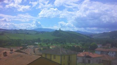 immagine della webcam nei dintorni di Monte Grimano Terme: webcam Montecalvo in Foglia
