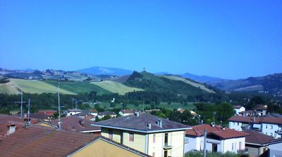 Preview delle webcam di Montecalvo in Foglia