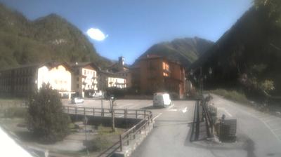 immagine della webcam nei dintorni di Palit Valchiusella: webcam Ronco Canavese