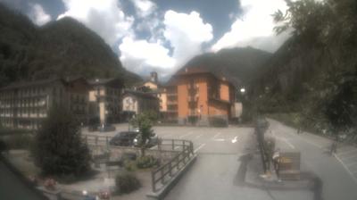 immagine della webcam nei dintorni di Alpette: webcam Ronco Canavese