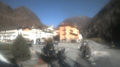 immagine della webcam nei dintorni di Piamprato: webcam Ronco Canavese