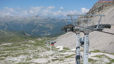 immagine della webcam nei dintorni di Campo Carlo Magno: webcam Passo Groste'