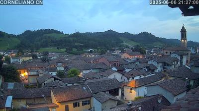immagine della webcam nei dintorni di Costigliole d'Asti: webcam Corneliano d'Alba