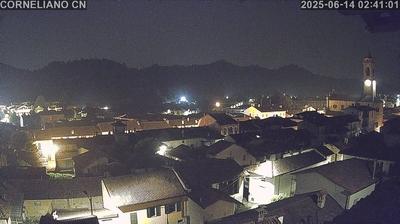 immagine della webcam nei dintorni di Bosia: webcam Corneliano d'Alba
