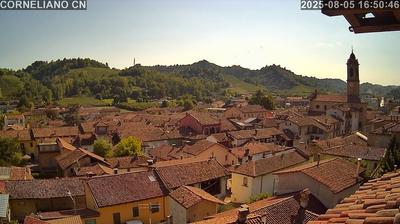 immagine della webcam nei dintorni di Cerretto Langhe: webcam Corneliano d'Alba