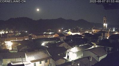 immagine della webcam nei dintorni di Costigliole d'Asti: webcam Corneliano d'Alba