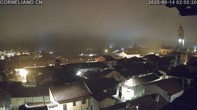 immagine della webcam nei dintorni di Cossano Belbo: webcam Corneliano d'Alba