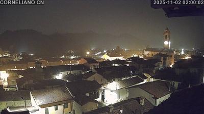 immagine della webcam nei dintorni di Bosia: webcam Corneliano d'Alba