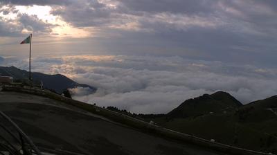 immagine della webcam nei dintorni di Cartigliano: webcam Monte Grappa