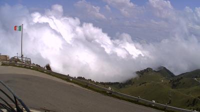 immagine della webcam nei dintorni di Feltre: webcam Monte Grappa