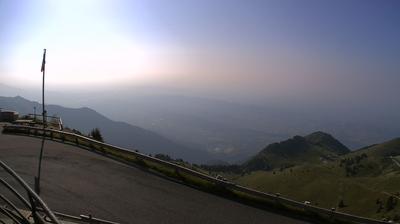 immagine della webcam nei dintorni di Conco: webcam Monte Grappa
