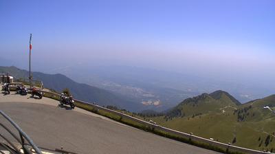 immagine della webcam nei dintorni di Fonzaso: webcam Monte Grappa
