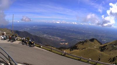 immagine della webcam nei dintorni di Arsiè: webcam Monte Grappa
