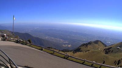 immagine della webcam nei dintorni di Segusino: webcam Monte Grappa