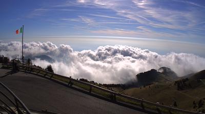 immagine della webcam nei dintorni di Castelfranco Veneto: webcam Monte Grappa