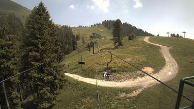 immagine della webcam nei dintorni di Foppolo: webcam Spiazzi