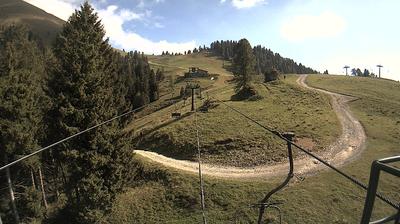 immagine della webcam nei dintorni di Castione della Presolana: webcam Spiazzi