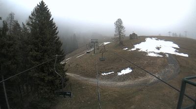 immagine della webcam nei dintorni di Rifugio Calvi Laghi Gemelli: webcam Spiazzi